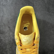 Nike Air Force 1 ‘07 Low 空军一号 黄绿漆皮!货号:IO4489-700!尺码: Nike Air Force 1 ‘07 Low 空军一号 黄绿漆皮!货号:IO4489-700!尺码: