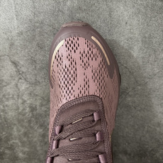 大厂出品 Nike Air Max 270 Premium 半掌气垫休闲跑鞋型号:IO9884-501尺 大厂出品 Nike Air Max 270 Premium 半掌气垫休闲跑鞋型号:IO9884-501尺
