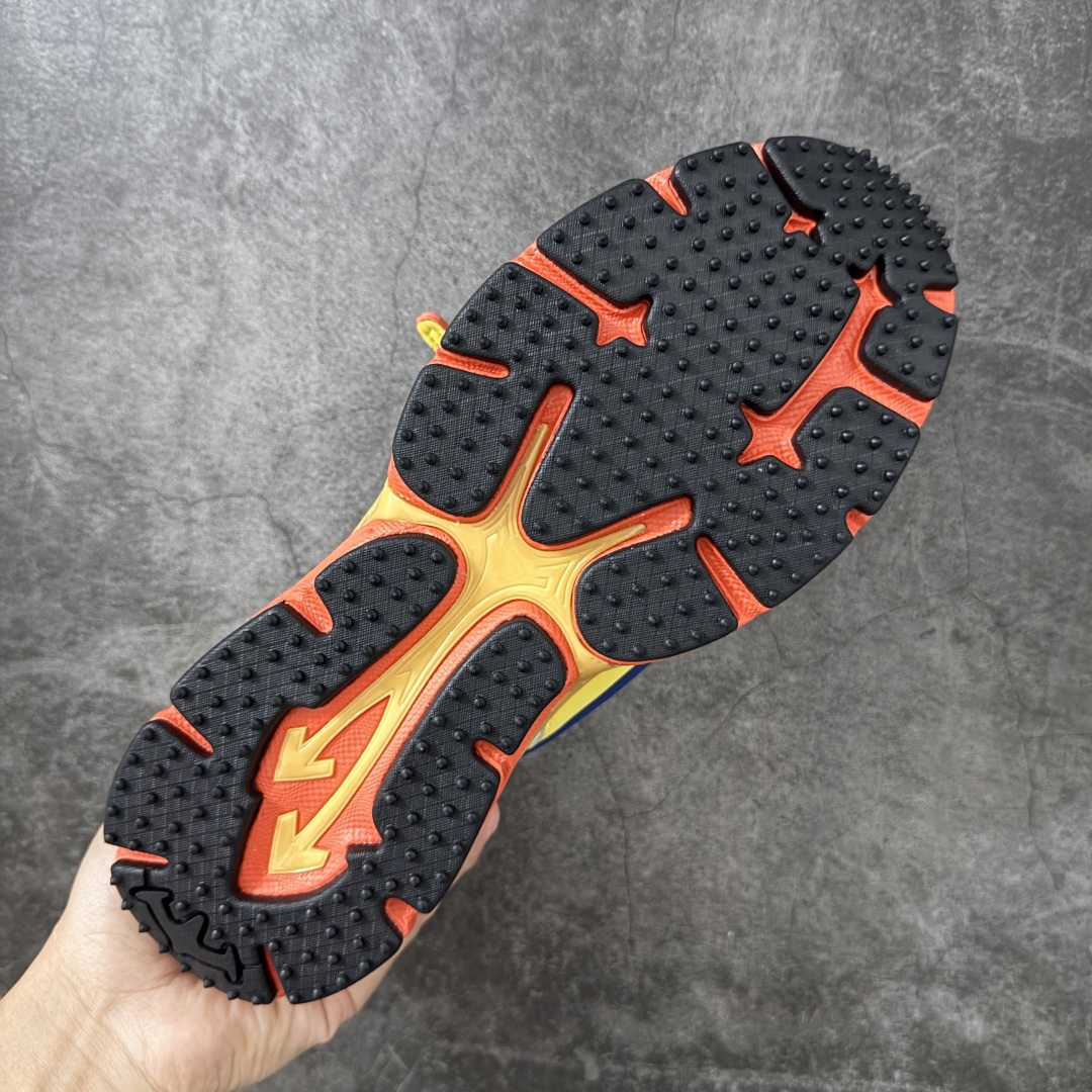 图片[9]-【OK纯原版本】OFF-WHITE OW运动鞋 春夏走秀款球鞋 所有配件均通过定做出产正品裁片 原版比例大箭头定制网眼布双拼牛皮进口机器针车 数控针距精准做工不输大牌里层为高密度透气网眼布/垫脚羊皮私模重工抓地橡胶底 后跟坡度最贴切原版鞋型脱模 厚底约4CM 原盒包装配 TPU大底 尺码：35-46-选品中心