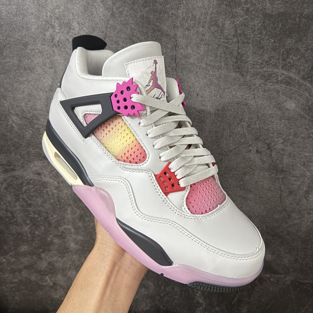 图片[3]-【原厂版】Jordan Air Jordan 4 Retro Comic 舒适贴合 支撑 复古篮球鞋 男款 AJ4白黑粉 货号JA1135-100 全新升级改良 原鞋原楦原纸板同源开发 完美呈现乔4的版型 内侧正确双色网格 还原细节 原厂皮料 正确气垫颜色 正确网格工艺 正确拉帮工艺 全鞋原装材料制作 原档案原模具打造 支持全方位与正品对比 尺码：40-47.5-选品中心