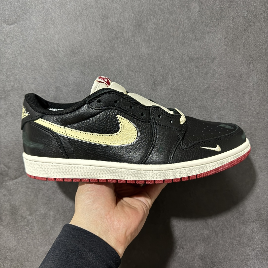【公司级】Nike Air Jordan 1 Retro Low OG 耐克 AJ1乔1低帮休闲板鞋 同步官方配色 升级原楦原档案数据开发纸版楦型 采用同源纳帕头层皮革鞋面材质 全新底模完美品相清洁度及喷漆效果 货号：IB8958-001 尺码：36 36.5 37.5 38 38.5 39 40 40.5 41 42 42.5 43 44 45 46 47-选品中心