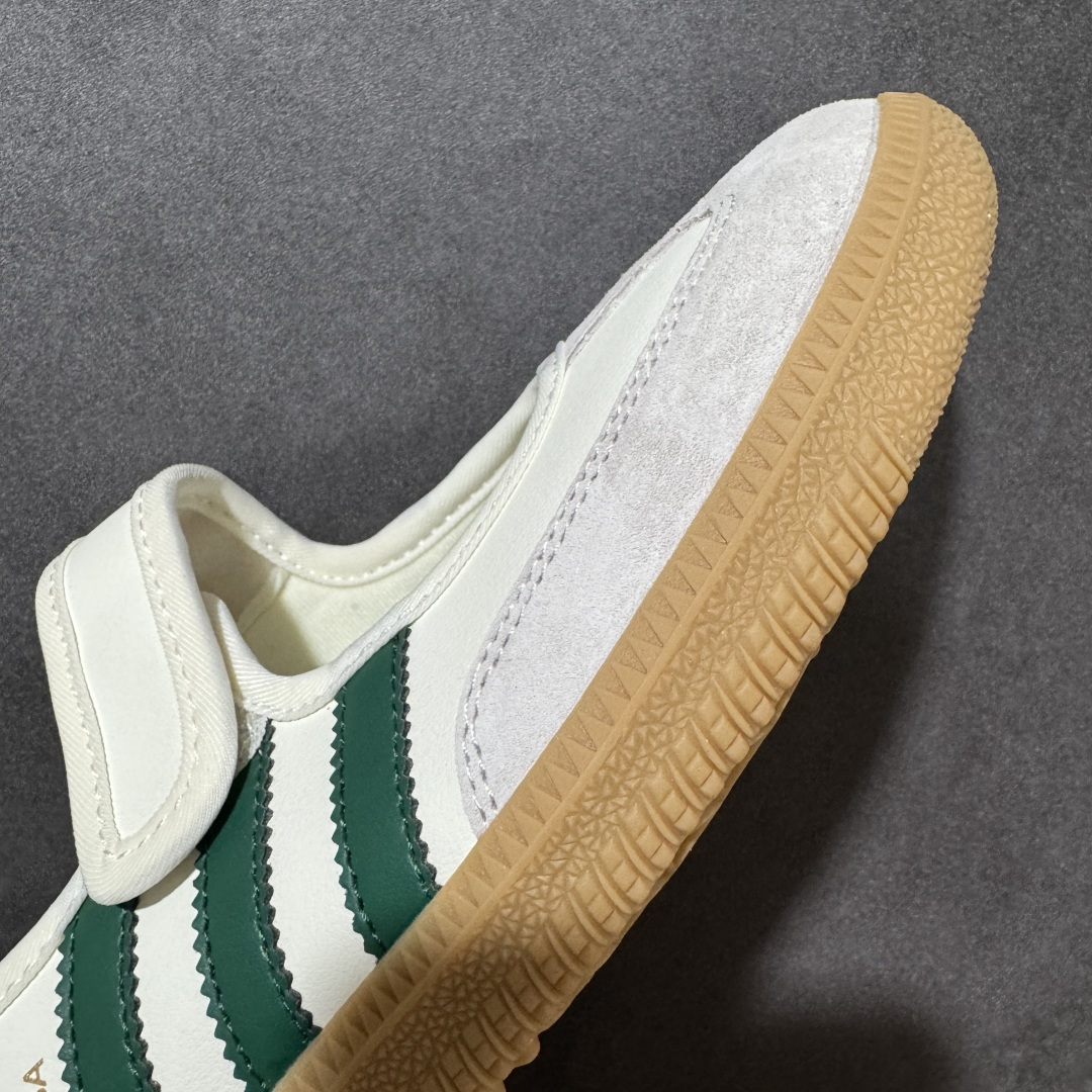 图片[5]-特价【公司级】Adidas Samba Janes阿迪达斯玛丽珍款玫瑰金板鞋懒人一脚蹬运动鞋 Adidas Samba Janes采用皮革材质，Adidas Samba Janes的设计融合了经典与现代元素。它采用了玛丽珍鞋的特色设计，如鞋面上的扣带和环扣装饰，同时保留了Samba鞋的经典三道杠设计和橡胶大底。这款鞋的鞋型修长，中足偏窄，整体贴合感强，适合标准脚型和宽脚型的人群‌ 货号： IH9206 HI6485 尺码：36 36.5 37 38 38.5 39 40 40.5 41 42-选品中心