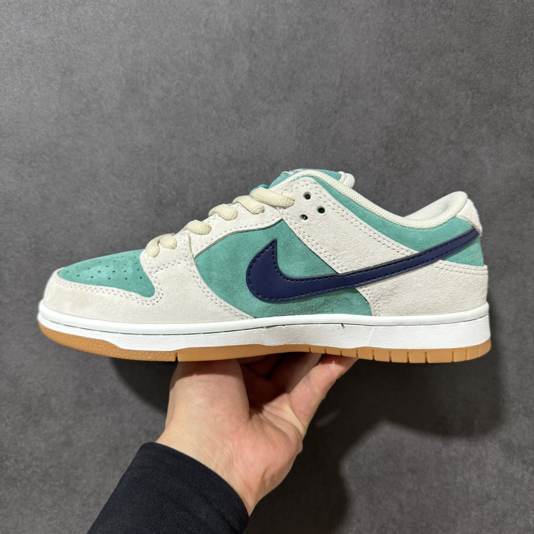 图片[2]-【公司级】NIKE DUNK LOW 扣篮系列 耐克 复古低帮休闲运动滑板板鞋 采用脚感柔软舒适ZoomAir气垫 有效吸收滑板等极限运动在落地时带来的冲击力 为街头运动者们提供更好的保护 货号：HQ1625-300 尺码：36 36.5 37.5 38 38.5 39 40 40.5 41 42 42.5 43 44 45 46-选品中心