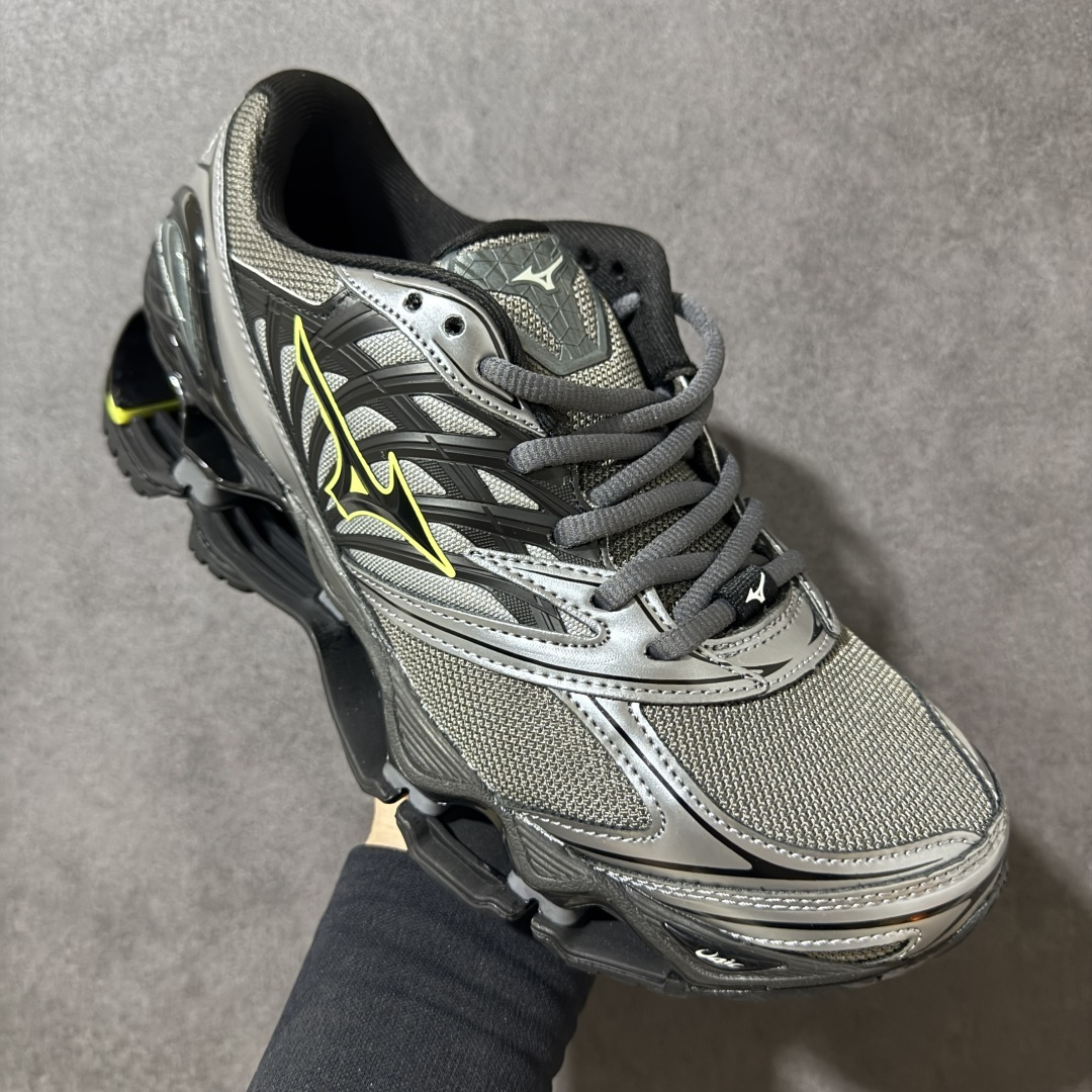 图片[3]-【公司级】美津浓 Mizuno Wave Prophecy 15 缓震休闲跑鞋 美津浓最新运动跑鞋 鞋面采用透气网眼与牛刨层皮革拼接，同时保证透气与包裹，内衬3D织物高效排汗，碳素橡胶耐磨防滑，行走稳定，整体设计兼顾运动功能性与日常舒适度。 货号：D1GA333709 尺码：36-45-选品中心