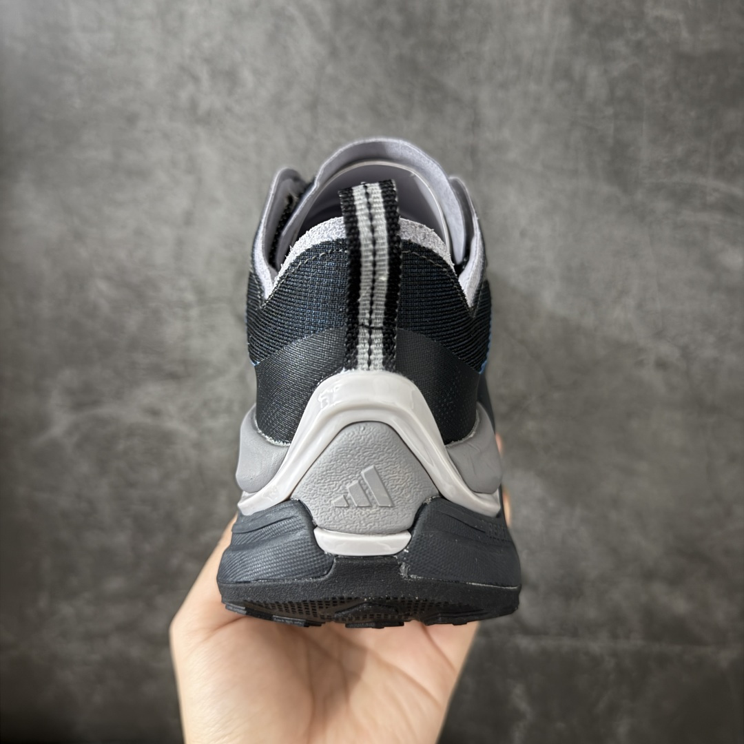 图片[4]-【纯原版】adidas HOLO PEAK 舒适贴合 户外越野跑鞋 男女同款 KI1526 顶级纯原 原鞋私模1：1开发 抽绳绑带设计，黑武士款机能感拉满，Lightstrike Pro中底踩出硬核气场，暗黑美学直接封神；黑武士款通透网面+流线型设计，清爽又轻盈，穿搭脚感全拿捏；大地咖款复古氛围感拉满，马牌大底防滑耐磨，抓地力超稳，软弹中底适合长时间步行越野不累脚，超高颜值 百搭各种风格！ 尺码：36-45含半码-选品中心