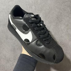 支持支持 Nike Classic Cortez Leather 阿甘复古初代慢跑鞋 IR1332-00 支持支持 Nike Classic Cortez Leather 阿甘复古初代慢跑鞋 IR1332-00