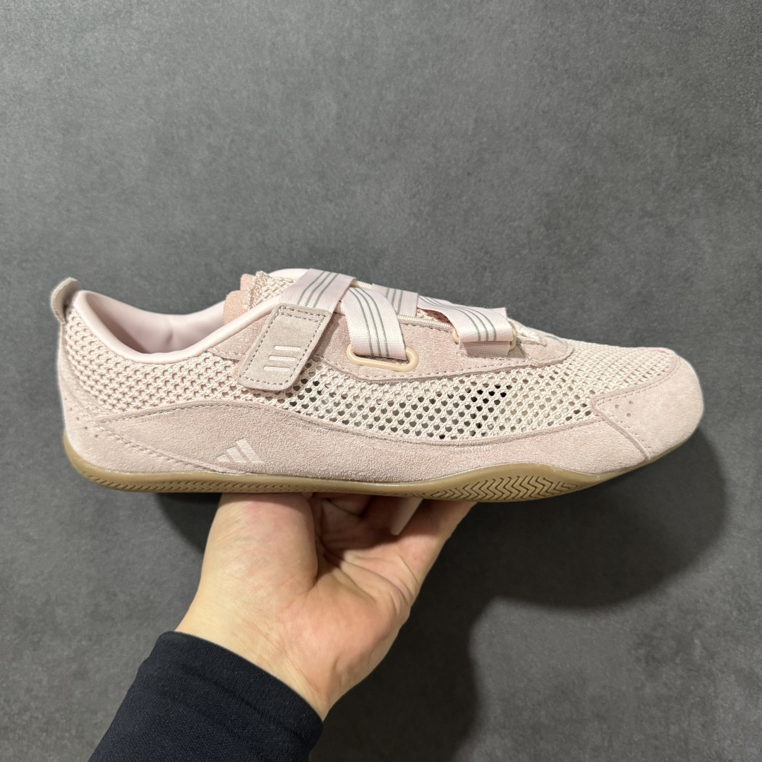 Adidas Urban Reverie LA5005 阿迪舒适时尚魔术贴防滑耐磨生活休闲鞋货号：LA5