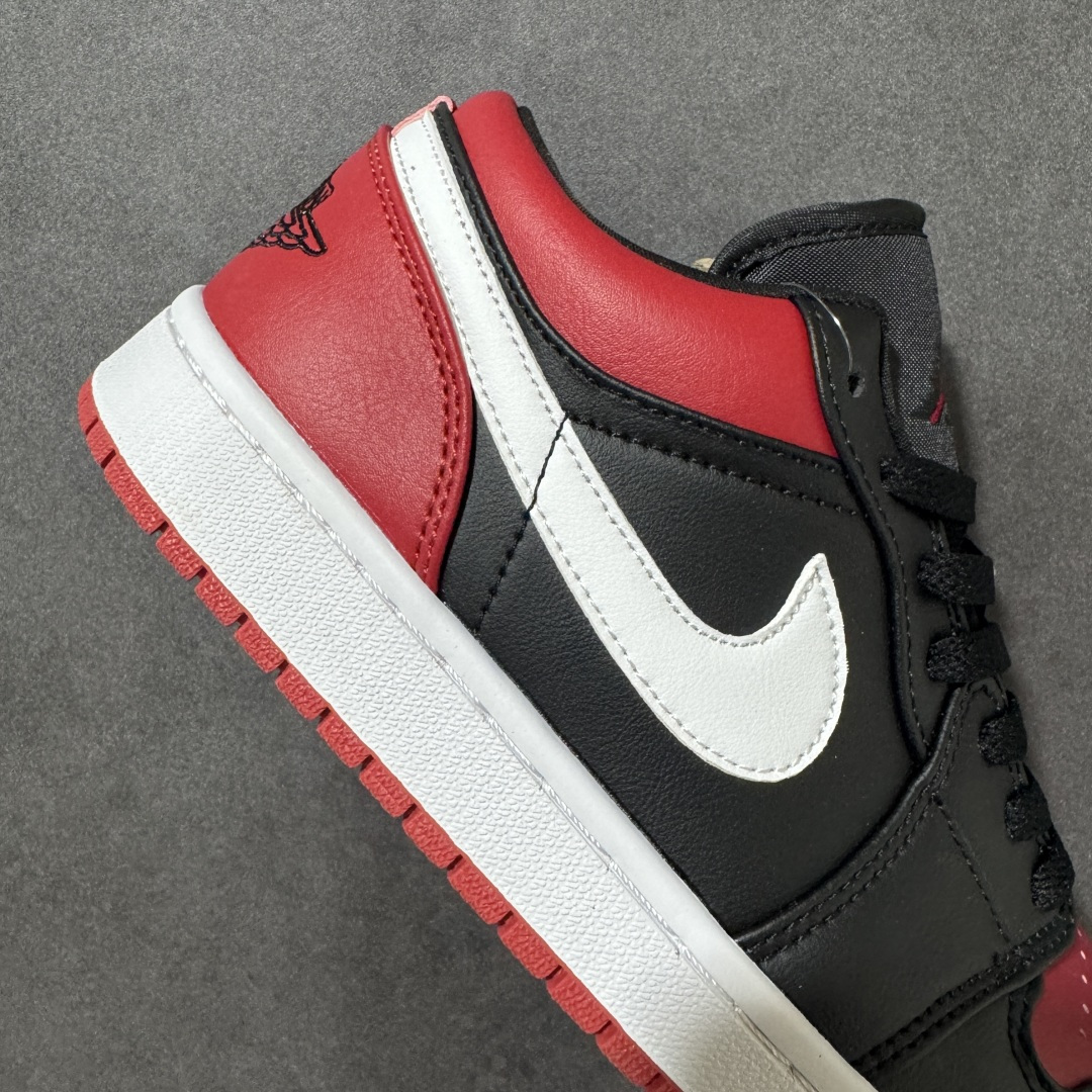 Air Jordan 1 Low 乔1 AJ1低帮板鞋原鞋原档案开发 原档冲孔鞋头 鞋垫背胶工艺 四线拉