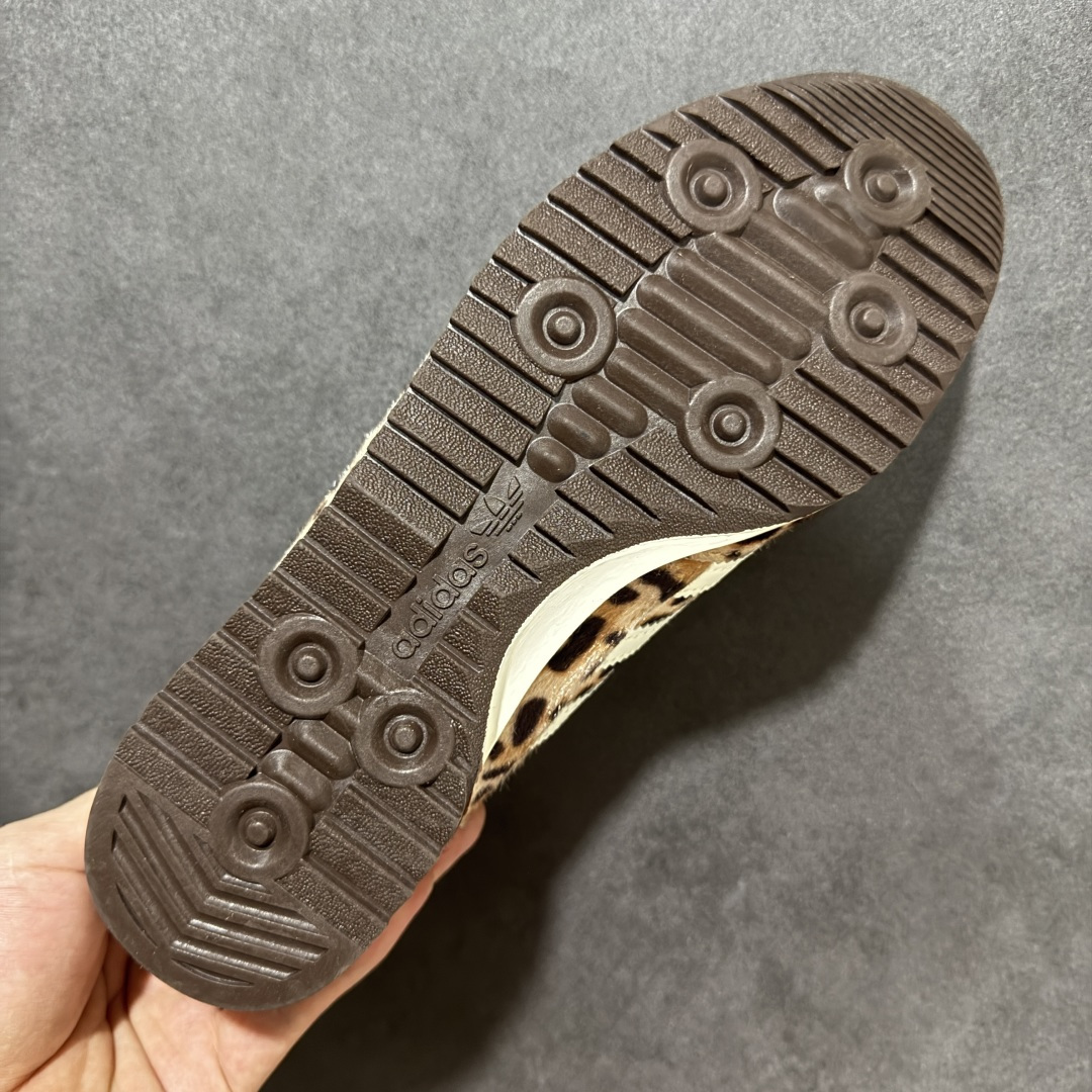 AD Originals SL 72 RS 休闲防滑耐磨低帮板鞋经典低帮设计和橡胶外底，采用舒爽尼龙鞋面