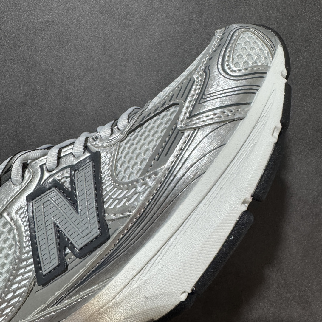 New Balance M2010系列 新百伦 复古老爹风网布跑步休闲运动鞋新百伦经典配色 沿袭了面世之