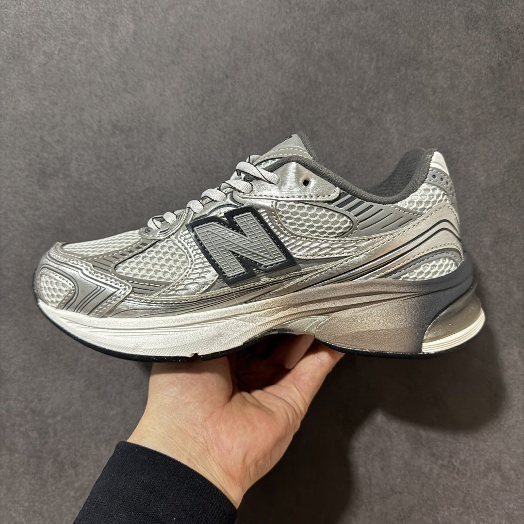 New Balance M2010系列 新百伦 复古老爹风网布跑步休闲运动鞋新百伦经典配色 沿袭了面世之