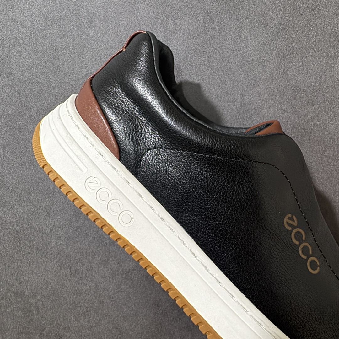 Ecco爱步 BIOM AEX 皮面防水 低帮 生活休闲板鞋尺码：38-43