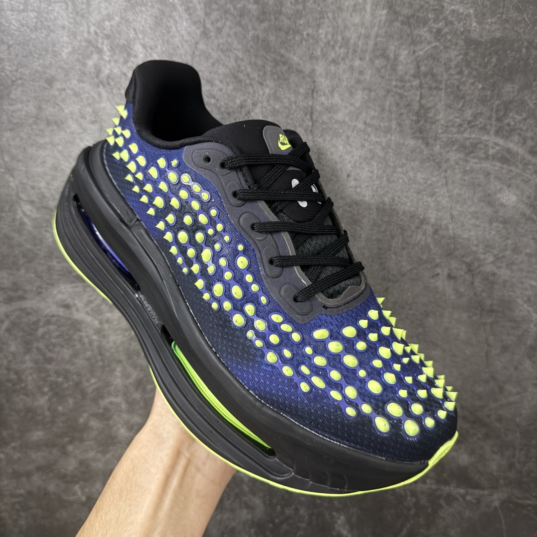 Nike VOMERO PREMIUM 耐克 舒适减震防滑 低帮跑步鞋全掌ReactX泡绵中底 前掌和后
