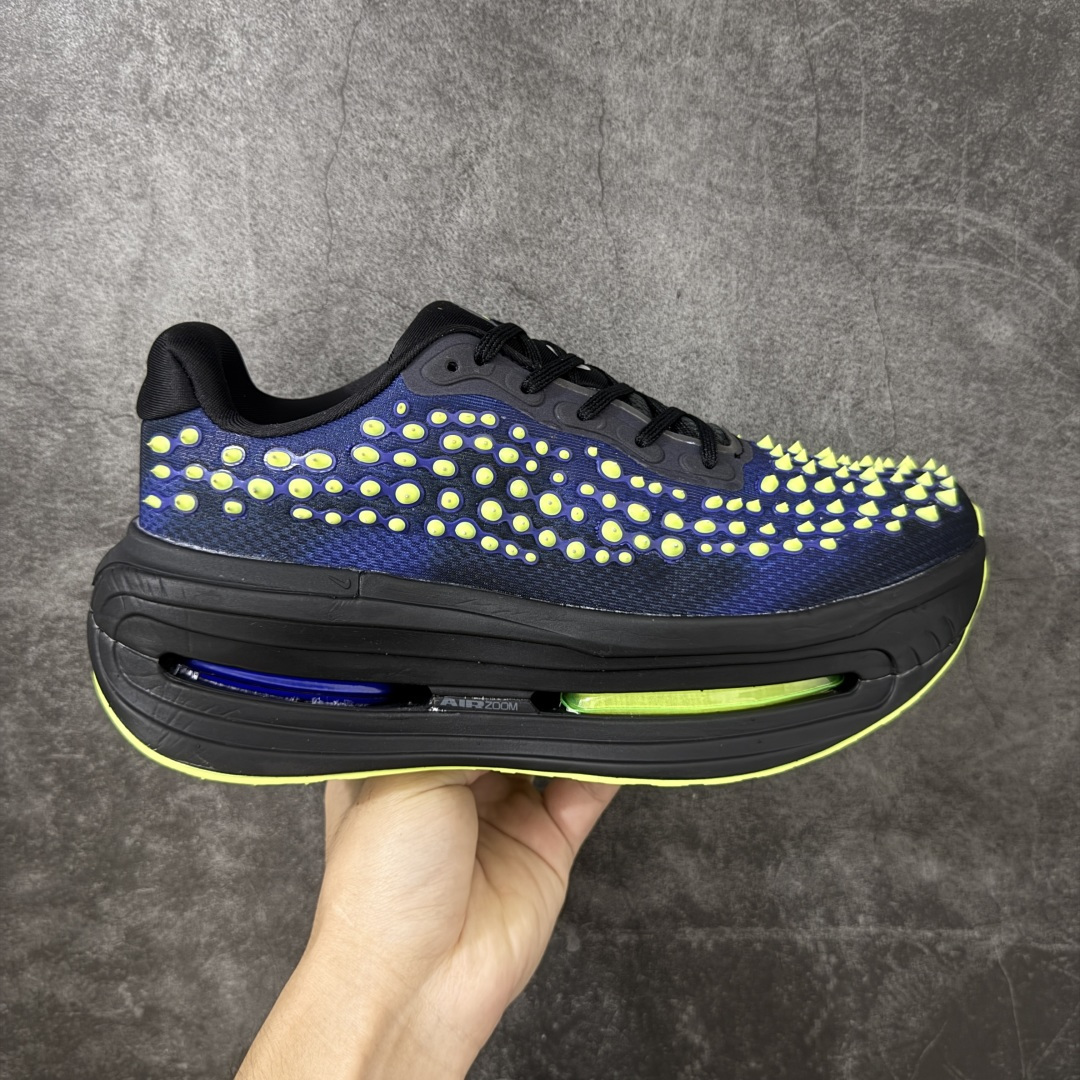 Nike VOMERO PREMIUM 耐克 舒适减震防滑 低帮跑步鞋全掌ReactX泡绵中底 前掌和后