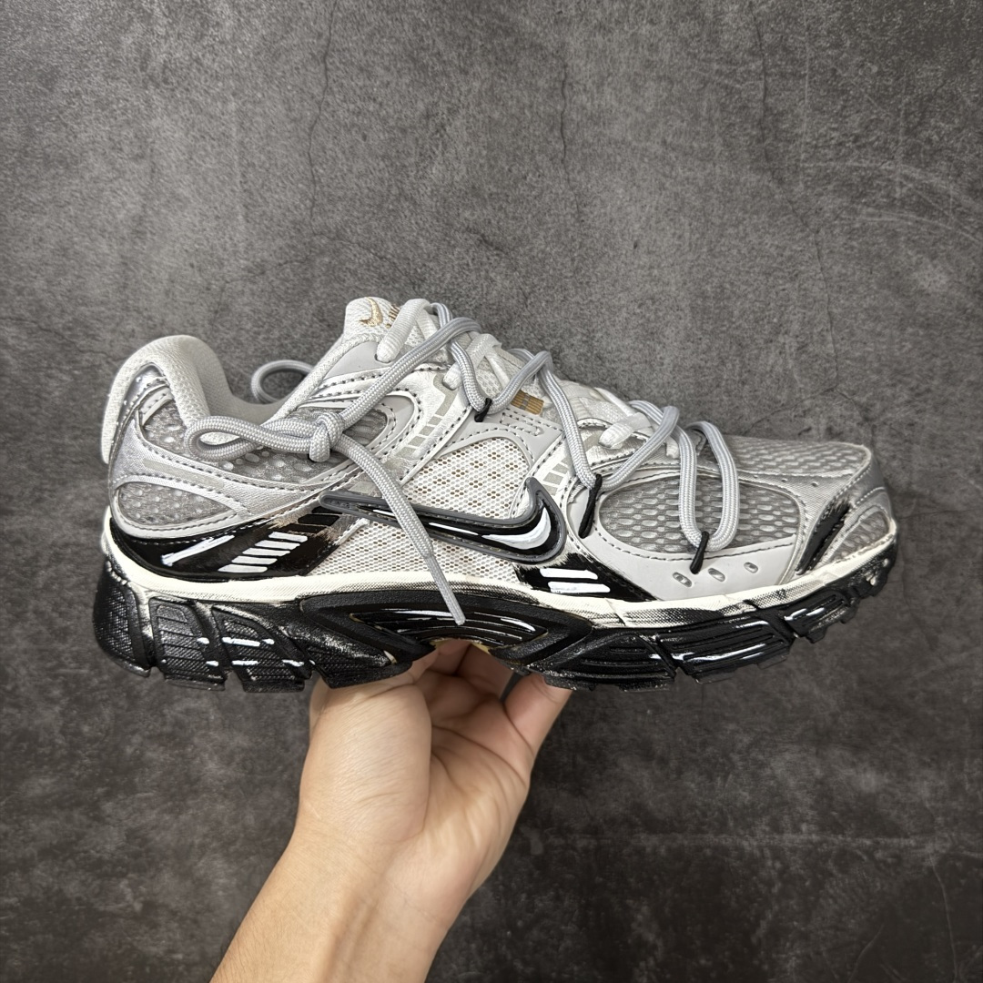 Nike V5 RNR 手工手绘涂鸦恶作剧 荒砾行者 HJ5228-102此款为人工手绘定制图案原版基于