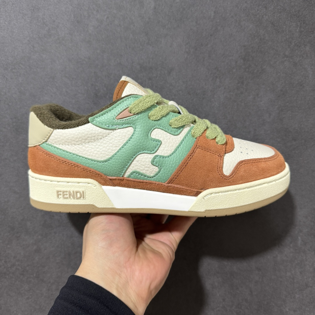 FENDI芬迪 Match 皮革 浮雕系带 低帮时尚板鞋高端性价比-跑量款-高端工艺盒＋原厂同步配件FE