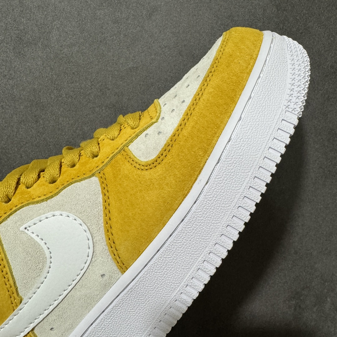 图片[5]-【公司级】Nike Air Force 1 Low 空军一号低帮运动休闲板鞋 官方同步 原装级别 原楦头原纸板 打造纯正空军版型#专注外贸渠道 全掌内置蜂窝气垫 #原盒配件 原厂中底钢印、拉帮完美 货号：IB4417-101 尺码： 36 36.5 37.5 38 38.5 39 40 40.5 41 42 42.5 43 44 44.5 45-选品中心
