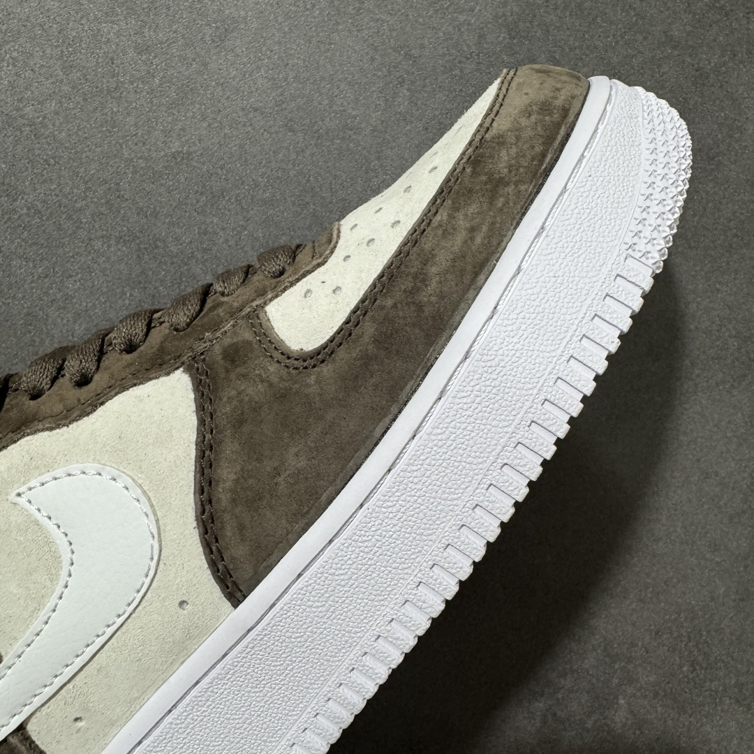 图片[5]-【公司级】Nike Air Force 1 Low 空军一号低帮运动休闲板鞋 官方同步 原装级别 原楦头原纸板 打造纯正空军版型#专注外贸渠道 全掌内置蜂窝气垫 #原盒配件 原厂中底钢印、拉帮完美 货号：IQ4244-102 尺码： 36 36.5 37.5 38 38.5 39 40 40.5 41 42 42.5 43 44 44.5 45-选品中心