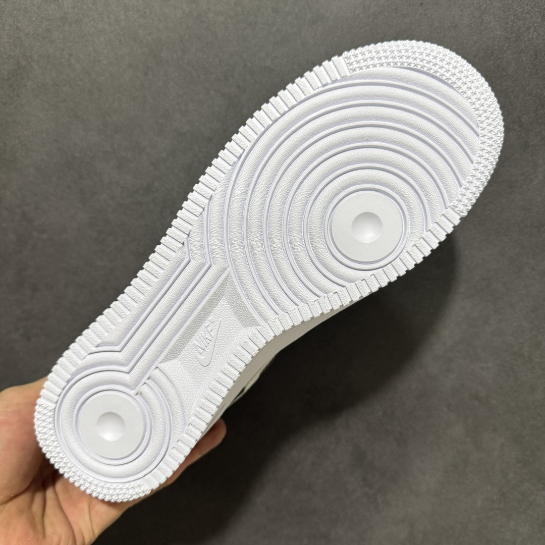 图片[9]-【公司级】Nike Air Force 1 Low 空军一号低帮运动休闲板鞋 官方同步 原装级别 原楦头原纸板 打造纯正空军版型#专注外贸渠道 全掌内置蜂窝气垫 #原盒配件 原厂中底钢印、拉帮完美 货号：IQ4244-102 尺码： 36 36.5 37.5 38 38.5 39 40 40.5 41 42 42.5 43 44 44.5 45-选品中心