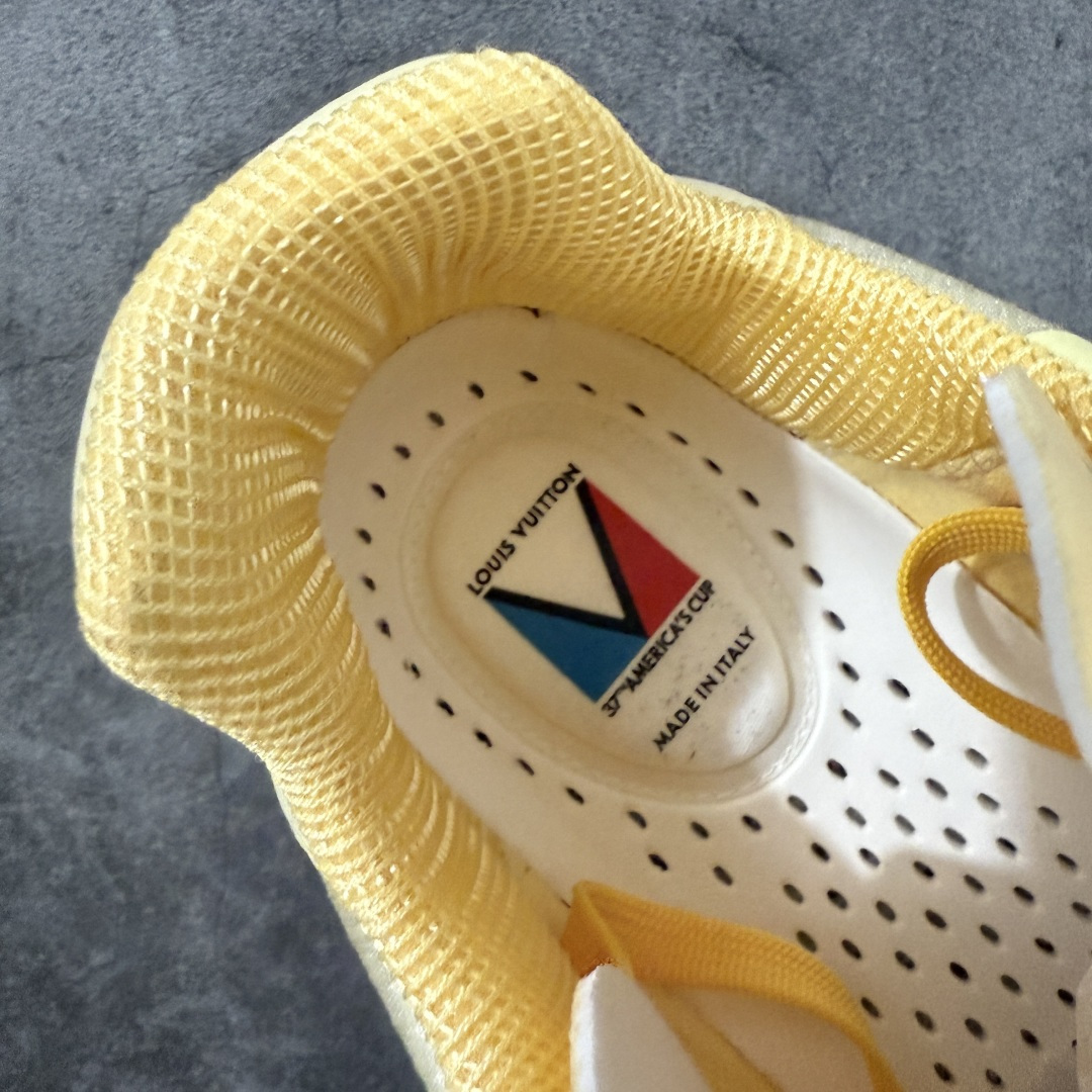 图片[7]-【YS纯原】广奢高端货–唯一正确版本 LOUIS VUITTON Tilted 系列｜2026 全新上架 透气系列 LV 路易威登 Tilted Low Sneakers 倾斜系列低帮复古休闲运动板鞋 男鞋｜广东原产｜市售顶级版本 ✦ 升级原楦型开发纸版，鞋型更立体更正 ✦ Monogram 丹宁布鞋面，质感高级耐看 ✦ 鞋垫嵌入EVA软脚感物料，回弹舒适 ✦ 后跟耐弯折滴塑支撑片，稳定不塌 ✦ 全新开发TPR光泽组合隔色鞋底 ✦ LV组合 TPU 生胶底结构，行走稳、耐磨强 ✦ 原版购入开发 ✦ 厚实抽屉式礼品鞋盒 ✦ 原装包装说明书＋防尘布袋 ✦ 附送官方快递加固牛皮 尺码：36-45-选品中心