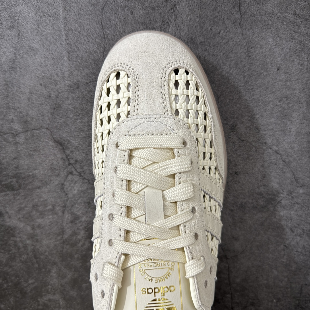 图片[5]-【Top纯原】桑巴德训拖鞋一脚蹬 adidas originals Samba OG MULE 包头拖鞋 KH7719 浅米色 口碑大厂出品 品控大底版型不断改良更新 全套原纸板楦头开发 确保原汁原味 完美呈现桑巴版型 一比一鞋头弧度高度鞋身弧度 原厂头层皮料 细节品控鞋型随意对比 正确烫金高频细节 独家私模橡胶大底 原盒原配 尺码：36 36.5 37.5 38 38.5 39 40 40.5 41 42 42.5 43 44 44.5 45-选品中心