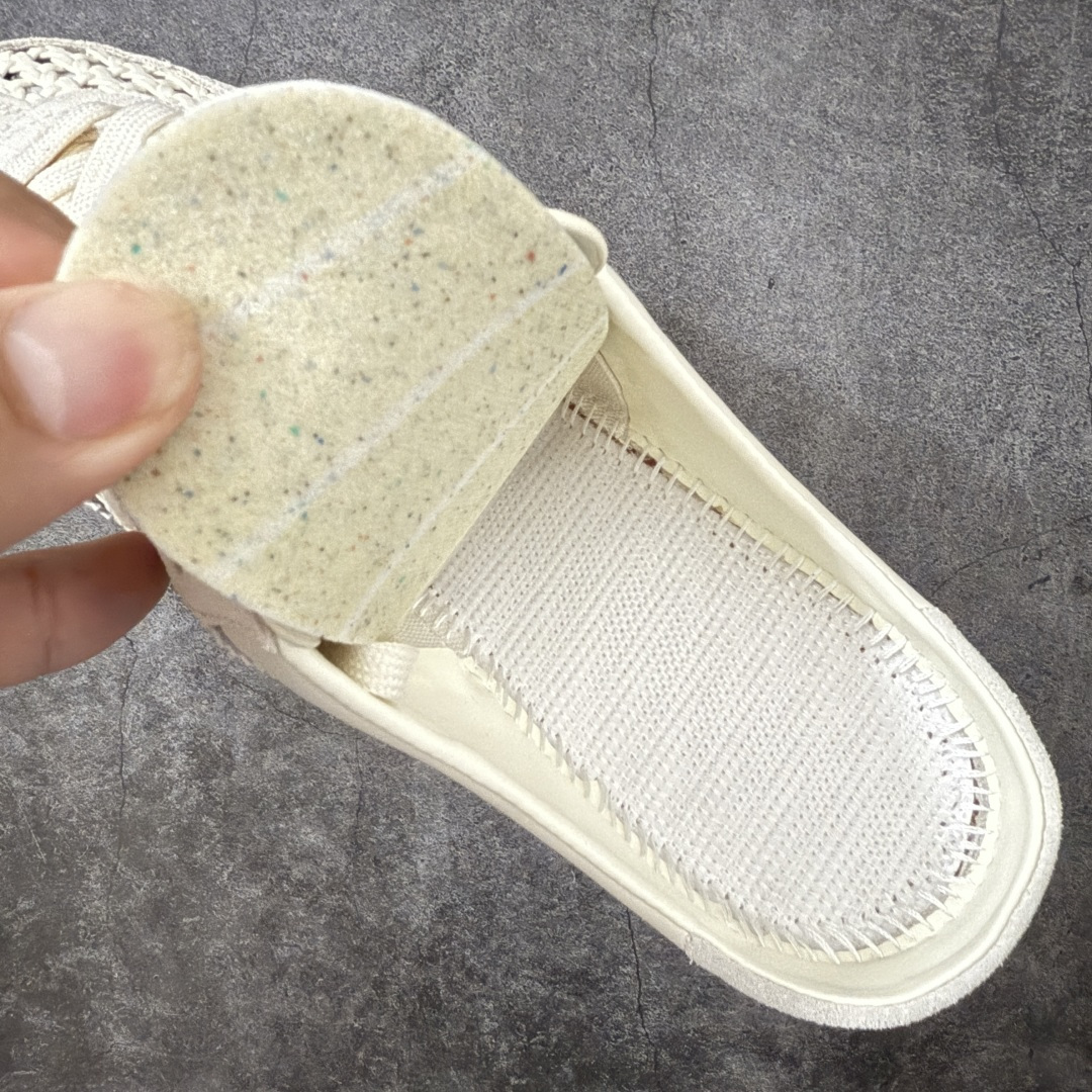 图片[9]-【Top纯原】桑巴德训拖鞋一脚蹬 adidas originals Samba OG MULE 包头拖鞋 KH7719 浅米色 口碑大厂出品 品控大底版型不断改良更新 全套原纸板楦头开发 确保原汁原味 完美呈现桑巴版型 一比一鞋头弧度高度鞋身弧度 原厂头层皮料 细节品控鞋型随意对比 正确烫金高频细节 独家私模橡胶大底 原盒原配 尺码：36 36.5 37.5 38 38.5 39 40 40.5 41 42 42.5 43 44 44.5 45-选品中心