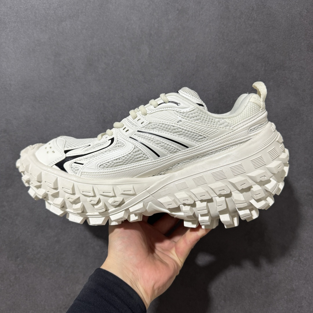 图片[2]-特价【Good纯原福利】巴黎世家 Balenciaga Defender 复古老爹鞋轮胎鞋 原市场5-600的货 顶级大厂出品 份量十足 售前售后保障到底 可退换 工厂白菜价清库存 价格相当给力 强推💪🏻 行业巅峰工艺之作！老牌大厂，品质如何就不多说了！实实在在的福利 注意把握 手慢无 注意代发运费超重‼️ 尺码：35 36 37 38 39 40 41 42 43 44 45 460同步官方 ️偏大1个尺码！-选品中心