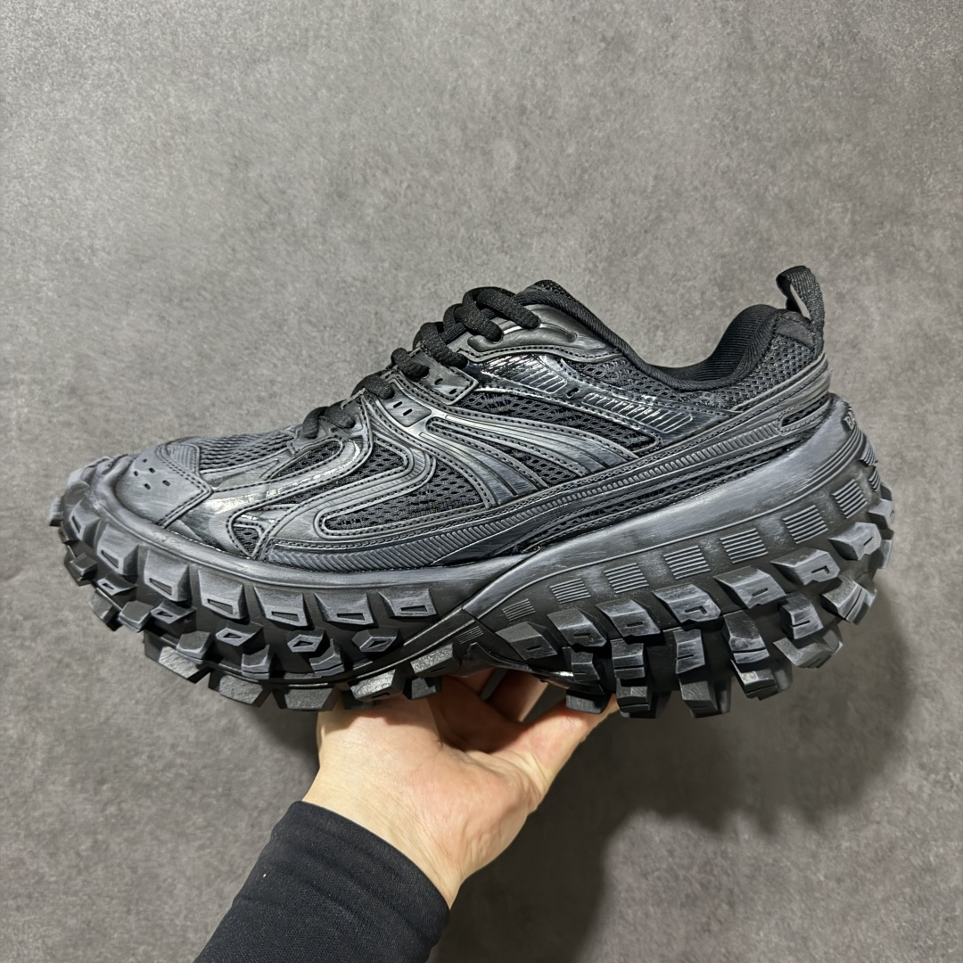 图片[2]-特价【Good纯原福利】巴黎世家 Balenciaga Defender 复古老爹鞋轮胎鞋 原市场5-600的货 顶级大厂出品 份量十足 售前售后保障到底 可退换 工厂白菜价清库存 价格相当给力 强推💪🏻 行业巅峰工艺之作！老牌大厂，品质如何就不多说了！实实在在的福利 注意把握 手慢无 注意代发运费超重‼️ 尺码：35 36 37 38 39 40 41 42 43 44 45 460同步官方 ️偏大1个尺码！-选品中心