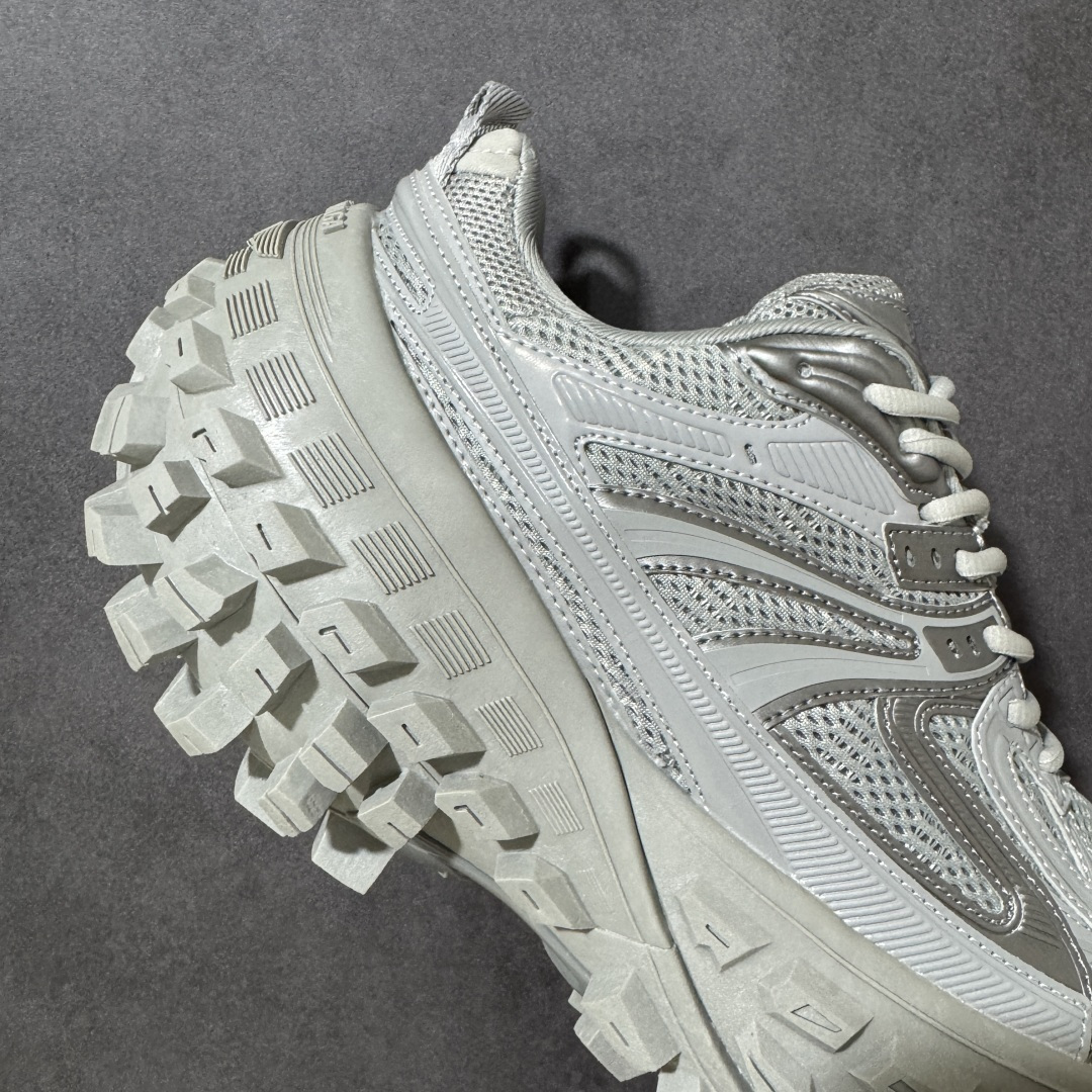 图片[6]-特价【Good纯原福利】巴黎世家 Balenciaga Defender 复古老爹鞋轮胎鞋 原市场5-600的货 顶级大厂出品 份量十足 售前售后保障到底 可退换 工厂白菜价清库存 价格相当给力 强推💪🏻 行业巅峰工艺之作！老牌大厂，品质如何就不多说了！实实在在的福利 注意把握 手慢无 注意代发运费超重‼️ 尺码：35 36 37 38 39 40 41 42 43 44 45 460同步官方 ️偏大1个尺码！-选品中心