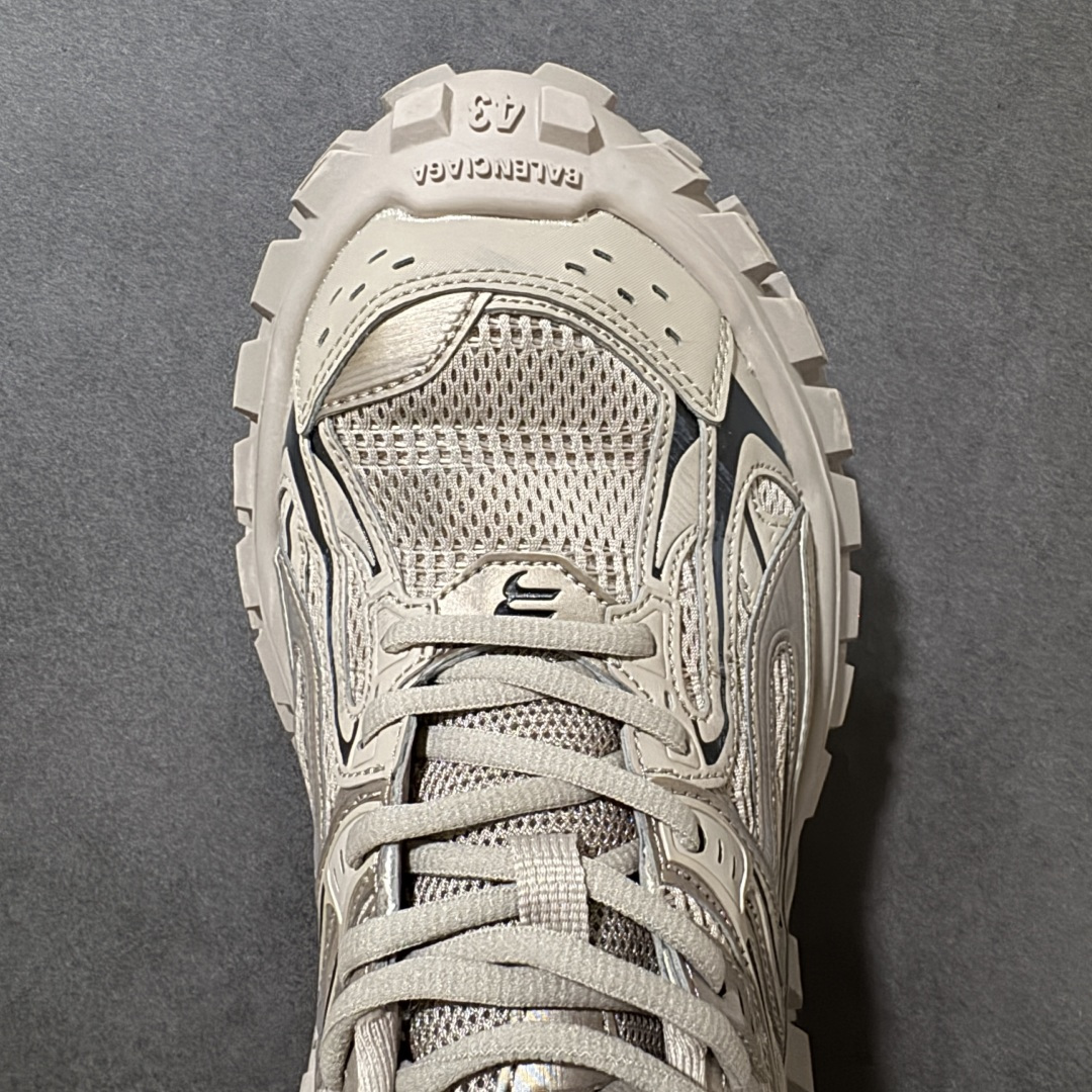 图片[8]-特价【Good纯原福利】巴黎世家 Balenciaga Defender 复古老爹鞋轮胎鞋 原市场5-600的货 顶级大厂出品 份量十足 售前售后保障到底 可退换 工厂白菜价清库存 价格相当给力 强推💪🏻 行业巅峰工艺之作！老牌大厂，品质如何就不多说了！实实在在的福利 注意把握 手慢无 注意代发运费超重‼️ 尺码：35 36 37 38 39 40 41 42 43 44 45 460同步官方 ️偏大1个尺码！-选品中心