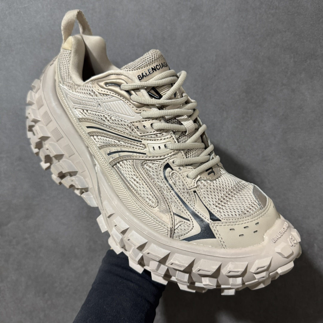 图片[3]-特价【Good纯原福利】巴黎世家 Balenciaga Defender 复古老爹鞋轮胎鞋 原市场5-600的货 顶级大厂出品 份量十足 售前售后保障到底 可退换 工厂白菜价清库存 价格相当给力 强推💪🏻 行业巅峰工艺之作！老牌大厂，品质如何就不多说了！实实在在的福利 注意把握 手慢无 注意代发运费超重‼️ 尺码：35 36 37 38 39 40 41 42 43 44 45 460同步官方 ️偏大1个尺码！-选品中心