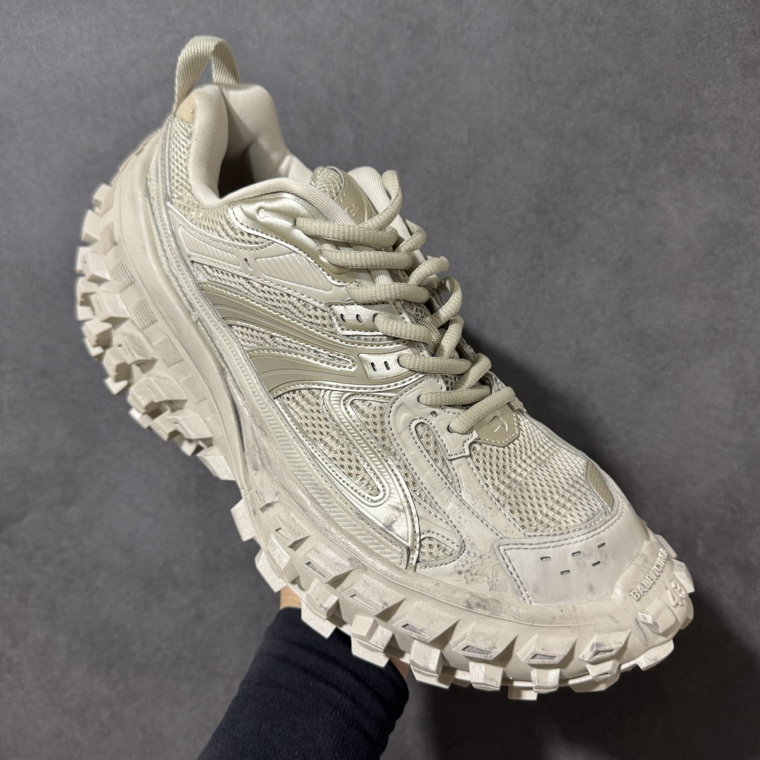 图片[3]-特价【Good纯原福利】巴黎世家 Balenciaga Defender 复古老爹鞋轮胎鞋 原市场5-600的货 顶级大厂出品 份量十足 售前售后保障到底 可退换 工厂白菜价清库存 价格相当给力 强推💪🏻 行业巅峰工艺之作！老牌大厂，品质如何就不多说了！实实在在的福利 注意把握 手慢无 注意代发运费超重‼️ 尺码：35 36 37 38 39 40 41 42 43 44 45 460同步官方 ️偏大1个尺码！-选品中心