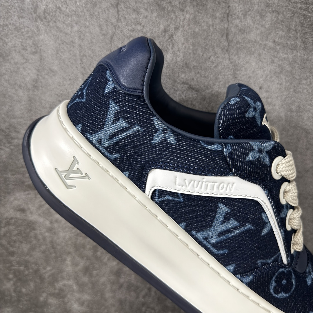 图片[7]-【HS顶级礼盒版】LV 路易威登LOUIS VUITTON Tilted Low Sneakers 倾斜系列低帮复古休闲运动文化百搭板鞋 2026早春款板鞋 饼干鞋 礼盒包装 私模开发大底 正确细节 原鞋原材料1：1打造 完美版型做工 欢迎对比市场任何品质的货品 广东原产 专业LV大厂出品 正确底 大底开发近半年 原楦型开发纸版 全鞋原材料打造 细节 针车 烫金 中底无可挑剔 包装说明书防尘布袋物件(附送官方快递加固牛皮纸外盒!!)# 尺码：39 40 41 42 43 44 45 46-选品中心