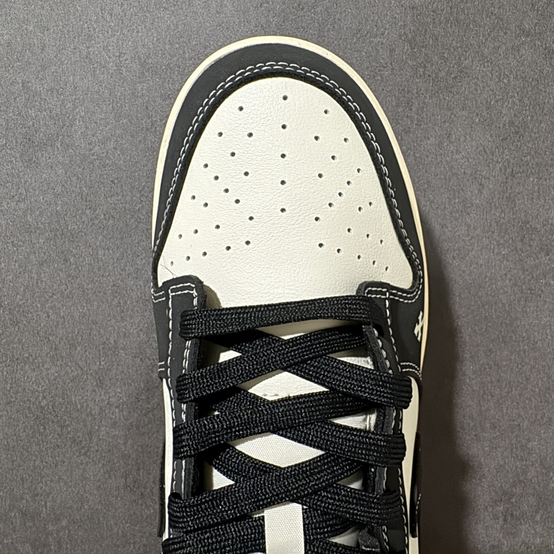 图片[8]-【定制版】NIKE DUNK SB LOW 全新配色 SB顾名思义，具有经典的Dunk血缘，又注入了更多的时尚元素。相较于普通的Dunk滑板鞋，改良版的Dunk SB加厚了鞋舌的填充，使舒适性大大提升，同时也更方便穿脱；中底部分则加入了脚感柔软舒适Zoom Air气垫，有效吸收滑板等极限运动在落地时带来的冲击力，为街头运动者们提供更好的保护 货号：BW0508-187 尺码：40 40.5 41 42 42.5 43 44 44.5 45 46-选品中心