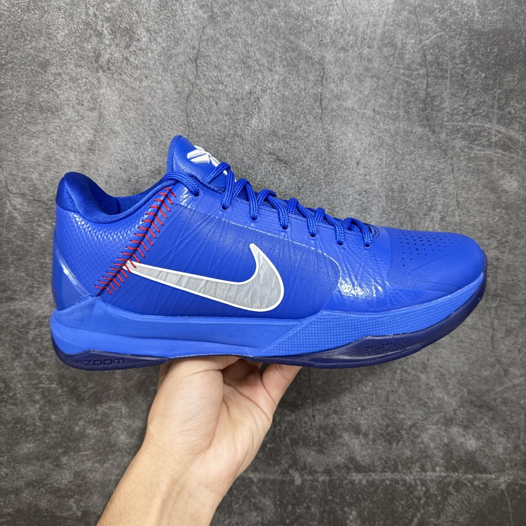 【S2纯原】NK Zoom Kobe ZK5 科比5代 道奇蓝 IO6256-400 Zoom Turbo气垫➕后掌EVA缓震 实战配置直接拉满 原楦纸板开发 鞋身流线型、后跟塑形 区分土肥圆 原档数据3D打印 鞋面细节匹配原版 全身鞋材卡料色独家定制 唯一正确喷漆SWOOSH NK专利Flyknit飞线科技,给予鞋身足够抗扭矩力 真实底模最大48.5 实战利器 专供海外市场 尺码:40 40.5 41 42 42.5 43 44 44.5 45 46 47.5 48.5 (脚宽、脚胖 建议买大半码)-选品中心