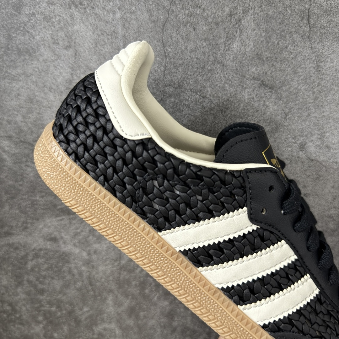 图片[7]-【渠道纯原】adidas originals Samba 贴合舒适 德训鞋 男女同款 黑白色 HQ9282 口碑大厂出品 品控大底版型不断改良更新 全套原纸板楦头开发 确保原汁原味 完美呈现桑巴版型 一比一鞋头弧度高度鞋身弧度 原厂头层皮料 东莞正确编织面 区别通货 细节品控鞋型随意对比 正确烫金高频细节 独家私模橡胶大底 原盒原配 尺码：35.5 36 36.5 37.5 38 38.5 39 40 40.5 41 42 42.5 43 44 44.5 45-选品中心