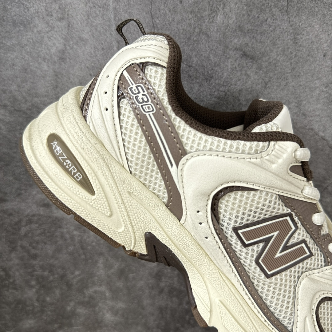 图片[7]-【DT版本】新百伦NB New Balance MR530 米棕色 MR530ASM 全套原楦原纸板原厂数据开发 原厂网纱 原装进口皮料正确卡色 正确中底拉帮中底网布细节 冲裁组合 匠心打造 耗时两个月开发完成 工艺极其复杂难度可想而知 新开独立私模大底 全网唯一正确做旧组合大底 高端零售专供产物 尺码：36 37 37.5 38 38.5 39.5 40 40.5 41.5 42 42.5 43 44 44.5-选品中心