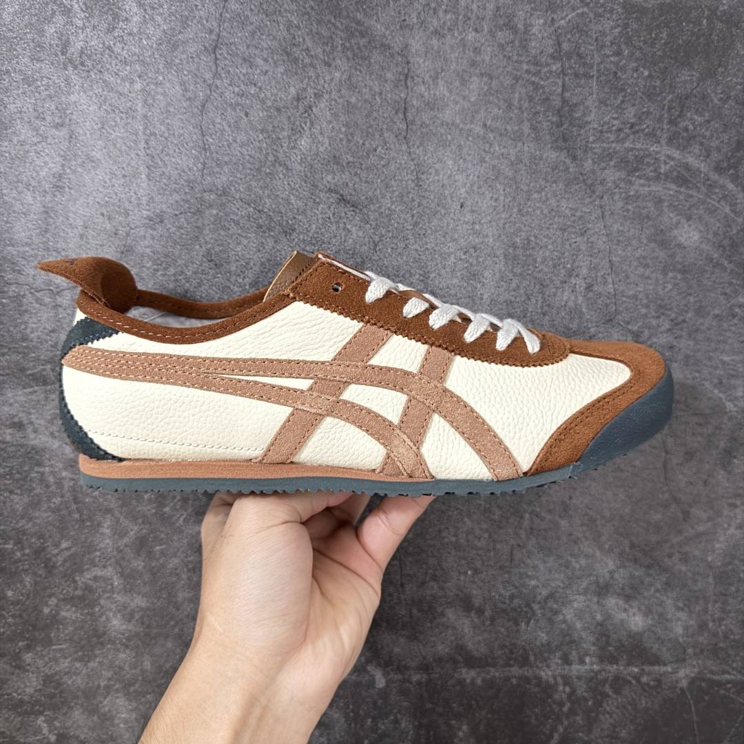【最强毒版】Onitsuka Tiger Mexico 66 亚瑟士鬼冢虎复古经典板鞋 平台专供 充正版本 保证每个配色都是采购原鞋开发 采用原厂材料 全头层纳帕细纹皮面 质感无敌 全新玻璃刀切割皮料 超高清洁度 纹路、色泽、皮心颜色 质感百分百还原 海外订单工厂出品 超成熟稳定的做工品控 原装全套纸板楦头开发 原汁原味 完美呈现版型 私模正确鞋底咬花纹路 一比一鞋头弧度高度鞋身弧度 绝不口嗨 细节品控鞋型随意秒杀市面 原档咬花纹路私模大底 一个单元有六个三角形 总体形拼接呈现花瓣状 官方四联吊牌 原装Ortholite轻量化鞋垫 原盒原配 质保卡 说明书 钢印防尘纸 纸板中底带钢印 乳胶组合鞋垫带足弓 支持全方位的对比专柜 尺码：35 36 37 37.5 38 39 39.5 40 40.5 41.5 42 42.5 43.5 44 44.5 45-选品中心