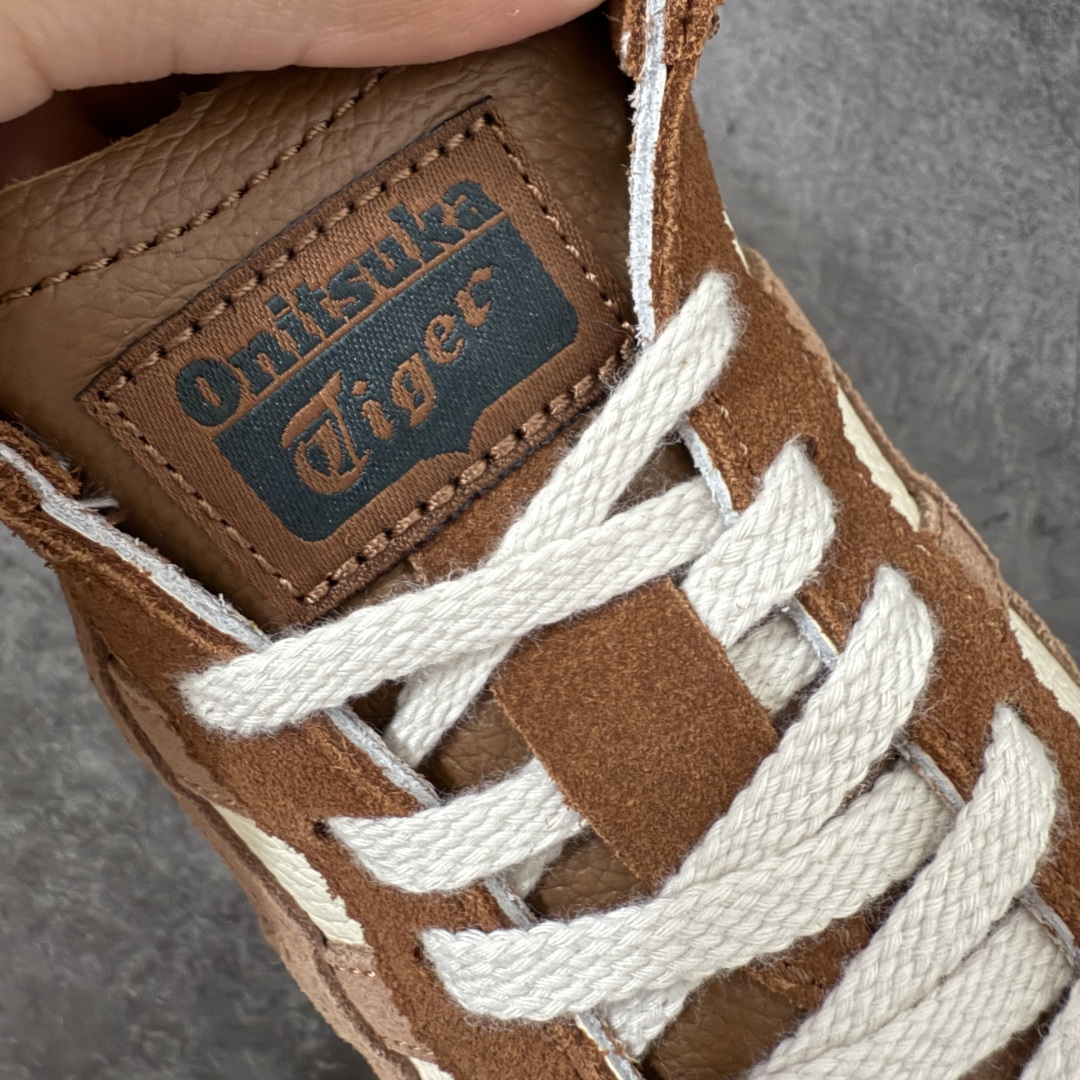图片[6]-【最强毒版】Onitsuka Tiger Mexico 66 亚瑟士鬼冢虎复古经典板鞋 平台专供 充正版本 保证每个配色都是采购原鞋开发 采用原厂材料 全头层纳帕细纹皮面 质感无敌 全新玻璃刀切割皮料 超高清洁度 纹路、色泽、皮心颜色 质感百分百还原 海外订单工厂出品 超成熟稳定的做工品控 原装全套纸板楦头开发 原汁原味 完美呈现版型 私模正确鞋底咬花纹路 一比一鞋头弧度高度鞋身弧度 绝不口嗨 细节品控鞋型随意秒杀市面 原档咬花纹路私模大底 一个单元有六个三角形 总体形拼接呈现花瓣状 官方四联吊牌 原装Ortholite轻量化鞋垫 原盒原配 质保卡 说明书 钢印防尘纸 纸板中底带钢印 乳胶组合鞋垫带足弓 支持全方位的对比专柜 尺码：35 36 37 37.5 38 39 39.5 40 40.5 41.5 42 42.5 43.5 44 44.5 45-选品中心