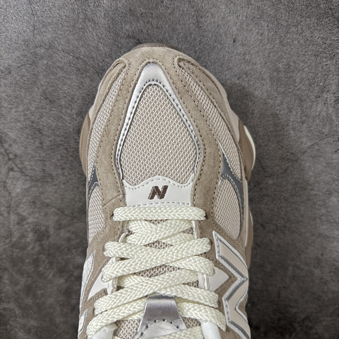 图片[5]-【纯原版】 New Balance NB9060 联名款 复古休闲运动慢跑鞋 U9060ERM 全套原楦原纸板原厂数据开发 进口三明治网面 原装进口翻毛皮料正确绒感卡色 正确中底拉帮中底网布细节 原厂标裁 带紫光防伪 定制后跟透明水晶模块 冲裁组合 大底贴合程度胶水上色把控完美 整洁度挑战全网艺术家 多道序QC把关品质完善 匠心打造 耗时两个月开发完成 工艺极其复杂难度可想而知 新开独立私模大底 全网唯一正确六层组合大底 高端零售专供产物 尺码：36-46.5-选品中心