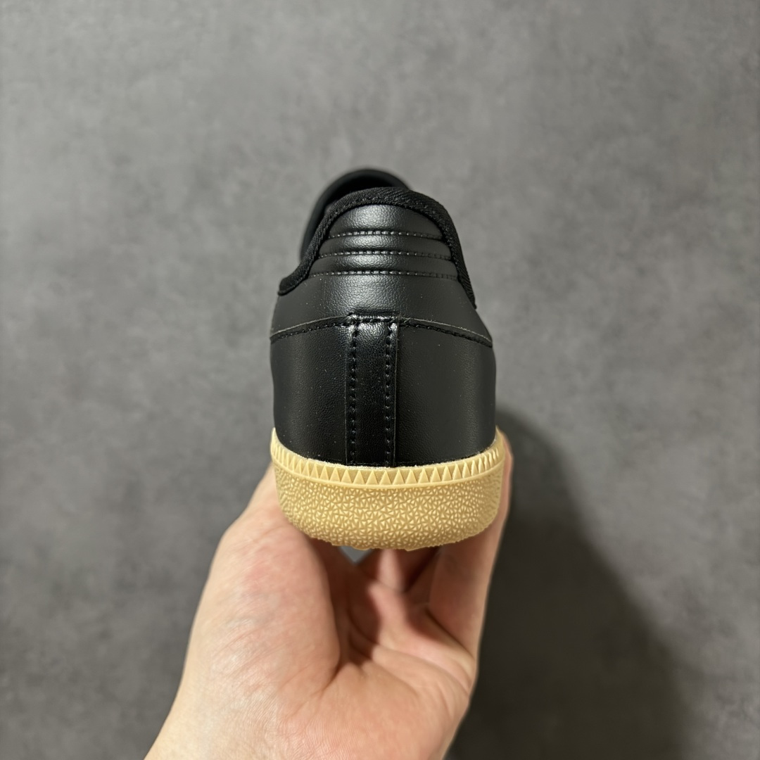 图片[4]-特价【公司级】Adidas Samba Janes阿迪达斯玛丽珍款板鞋懒人一脚蹬运动鞋 Adidas Samba Janes采用皮革材质，Adidas Samba Janes的设计融合了经典与现代元素。它采用了玛丽珍鞋的特色设计，如鞋面上的扣带和环扣装饰，同时保留了Samba鞋的经典三道杠设计和橡胶大底。这款鞋的鞋型修长，中足偏窄，整体贴合感强，适合标准脚型和宽脚型的人群‌ 货号：JH6445 尺码：35 36 36.5 37 38 38.5 39 40 40.5 41 42-选品中心