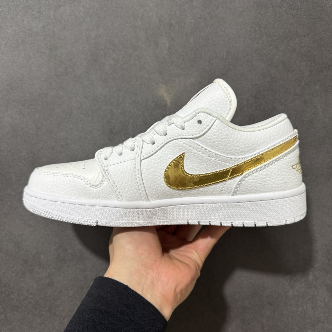 图片[2]-【H11纯原】Nike Air Jordan 1 Low SE AJ1 乔一 舒适贴合 防滑耐磨 低帮 复古篮球鞋 货号：CZ4776-100 尺码：36 36.5 37.5 38 38.5 39 40 40.5 41 42 42.5 43 44 45 46 #H11顶级纯原 纯原外贸平台特供订单 #全套原纸板楦头开发 #原厂特供材料配套加持 #确保原汁原味 完美呈现版型 #原档数据独家私模大底 #男女鞋同步官方开发至48.5 #原装进口轻量化鞋垫 #进口港宝加持 后跟自然饱满 还原公司包裹性 #鞋面采用原装数据贴合技术 #全方位贴合包裹脚型 #鞋跟部鞋底牵引设计 #提供强大的抓地性能 #更适应不同实战场地路面-选品中心