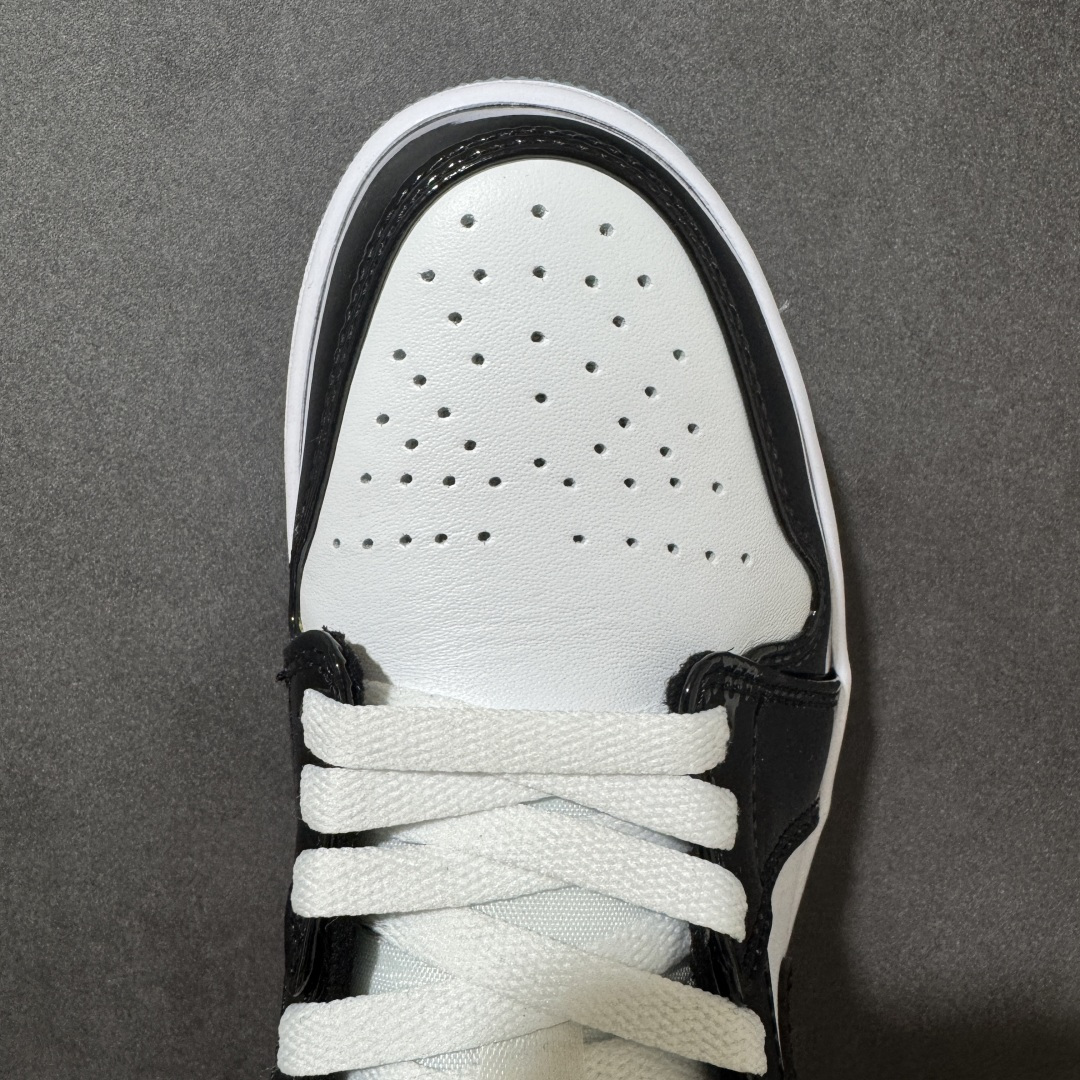 图片[8]-【H11纯原】Nike Air Jordan 1 Low SE AJ1 乔一 舒适贴合 防滑耐磨 低帮 复古篮球鞋 货号：DV1309-100 尺码：36 36.5 37.5 38 38.5 39 40 40.5 41 42 42.5 43 44 45 46 #H11顶级纯原 纯原外贸平台特供订单 #全套原纸板楦头开发 #原厂特供材料配套加持 #确保原汁原味 完美呈现版型 #原档数据独家私模大底 #男女鞋同步官方开发至48.5 #原装进口轻量化鞋垫 #进口港宝加持 后跟自然饱满 还原公司包裹性 #鞋面采用原装数据贴合技术 #全方位贴合包裹脚型 #鞋跟部鞋底牵引设计 #提供强大的抓地性能 #更适应不同实战场地路面-选品中心