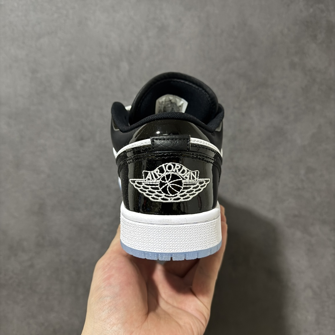 图片[4]-【H11纯原】Nike Air Jordan 1 Low SE AJ1 乔一 舒适贴合 防滑耐磨 低帮 复古篮球鞋 货号：DV1309-100 尺码：36 36.5 37.5 38 38.5 39 40 40.5 41 42 42.5 43 44 45 46 #H11顶级纯原 纯原外贸平台特供订单 #全套原纸板楦头开发 #原厂特供材料配套加持 #确保原汁原味 完美呈现版型 #原档数据独家私模大底 #男女鞋同步官方开发至48.5 #原装进口轻量化鞋垫 #进口港宝加持 后跟自然饱满 还原公司包裹性 #鞋面采用原装数据贴合技术 #全方位贴合包裹脚型 #鞋跟部鞋底牵引设计 #提供强大的抓地性能 #更适应不同实战场地路面-选品中心
