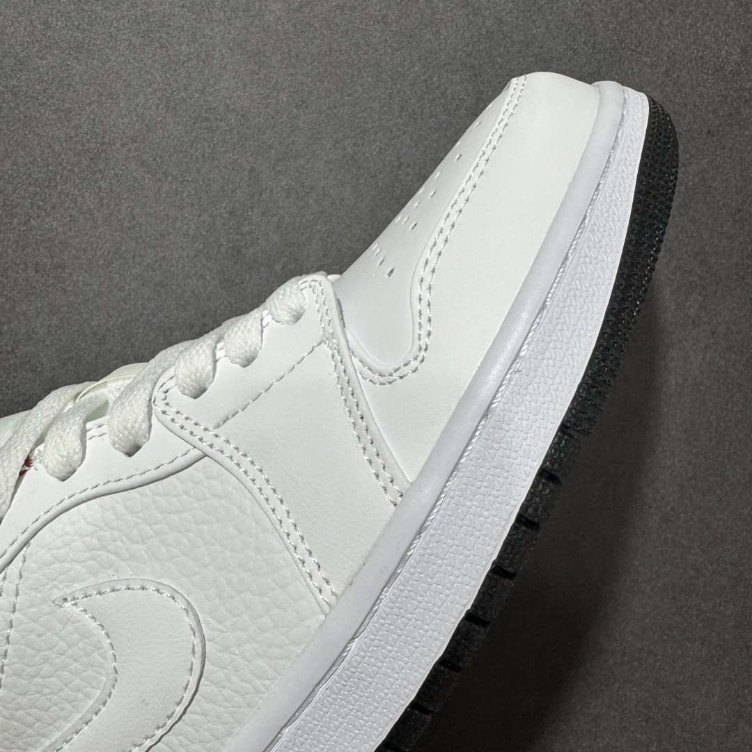 图片[5]-【H11纯原】Nike Air Jordan 1 Low SE AJ1 乔一 舒适贴合 防滑耐磨 低帮 复古篮球鞋 货号：553560-164 尺码：36 36.5 37.5 38 38.5 39 40 40.5 41 42 42.5 43 44 45 46 #H11顶级纯原 纯原外贸平台特供订单 #全套原纸板楦头开发 #原厂特供材料配套加持 #确保原汁原味 完美呈现版型 #原档数据独家私模大底 #男女鞋同步官方开发至48.5 #原装进口轻量化鞋垫 #进口港宝加持 后跟自然饱满 还原公司包裹性 #鞋面采用原装数据贴合技术 #全方位贴合包裹脚型 #鞋跟部鞋底牵引设计 #提供强大的抓地性能 #更适应不同实战场地路面-选品中心