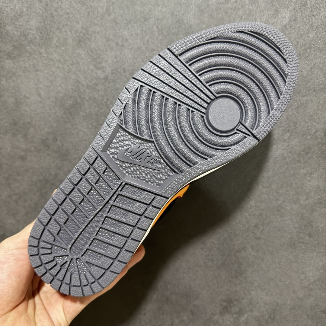 图片[9]-【H11纯原】Nike Air Jordan 1 Low SE AJ1 乔一 舒适贴合 防滑耐磨 低帮 复古篮球鞋 货号：FN7308-008 尺码：36 36.5 37.5 38 38.5 39 40 40.5 41 42 42.5 43 44 45 46 #H11顶级纯原 纯原外贸平台特供订单 #全套原纸板楦头开发 #原厂特供材料配套加持 #确保原汁原味 完美呈现版型 #原档数据独家私模大底 #男女鞋同步官方开发至48.5 #原装进口轻量化鞋垫 #进口港宝加持 后跟自然饱满 还原公司包裹性 #鞋面采用原装数据贴合技术 #全方位贴合包裹脚型 #鞋跟部鞋底牵引设计 #提供强大的抓地性能 #更适应不同实战场地路面-选品中心