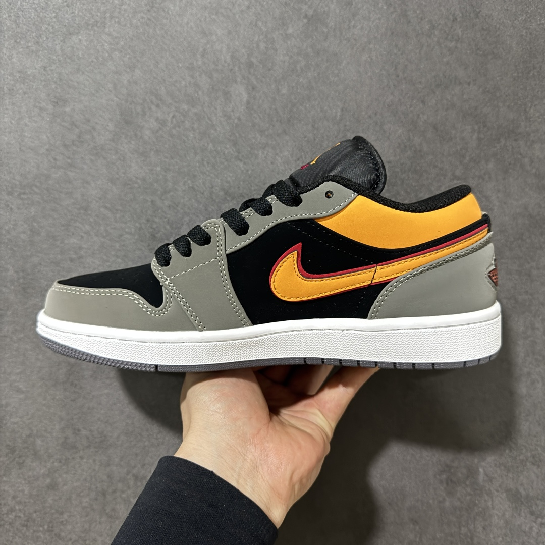 图片[2]-【H11纯原】Nike Air Jordan 1 Low SE AJ1 乔一 舒适贴合 防滑耐磨 低帮 复古篮球鞋 货号：FN7308-008 尺码：36 36.5 37.5 38 38.5 39 40 40.5 41 42 42.5 43 44 45 46 #H11顶级纯原 纯原外贸平台特供订单 #全套原纸板楦头开发 #原厂特供材料配套加持 #确保原汁原味 完美呈现版型 #原档数据独家私模大底 #男女鞋同步官方开发至48.5 #原装进口轻量化鞋垫 #进口港宝加持 后跟自然饱满 还原公司包裹性 #鞋面采用原装数据贴合技术 #全方位贴合包裹脚型 #鞋跟部鞋底牵引设计 #提供强大的抓地性能 #更适应不同实战场地路面-选品中心