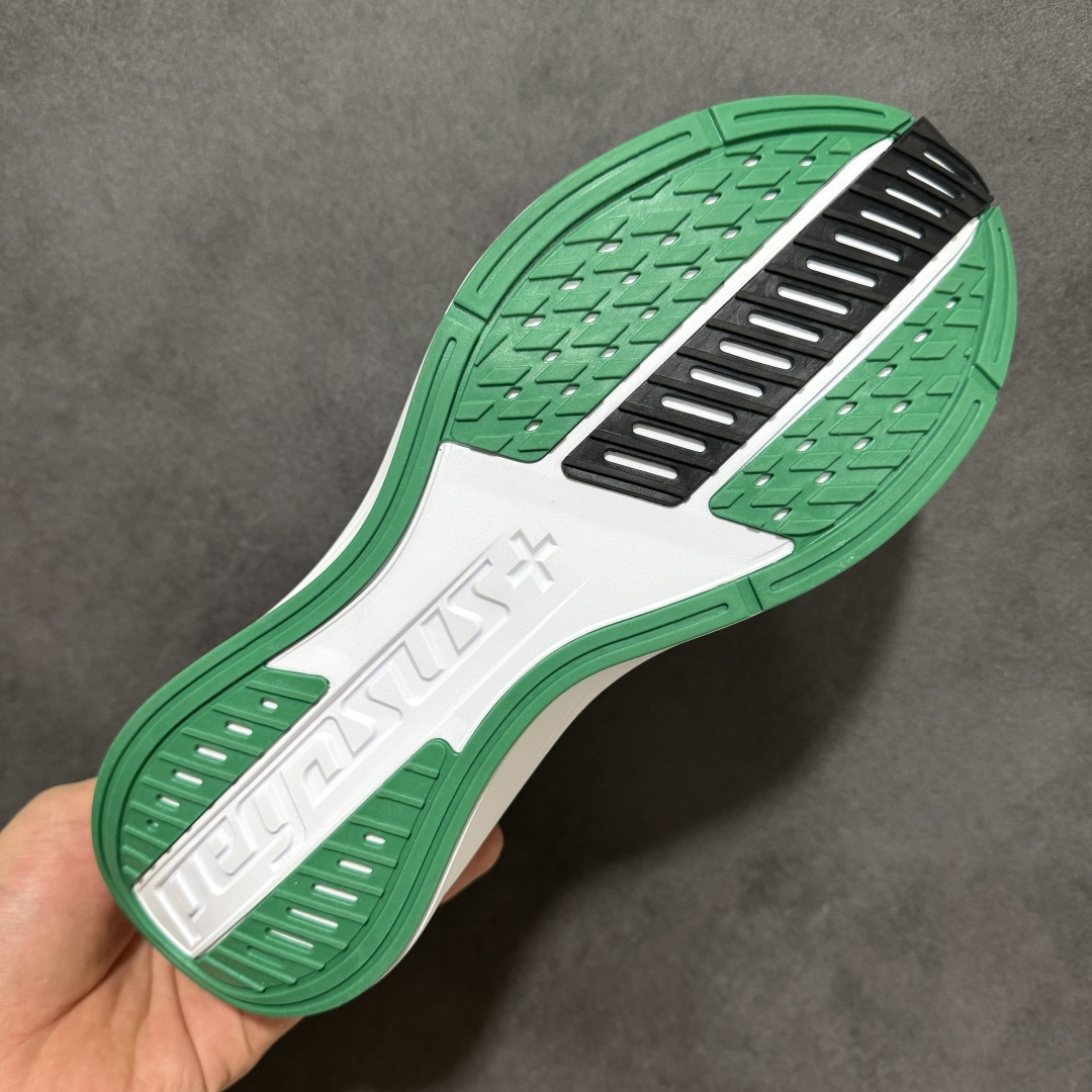 图片[9]-【公司级】Nike Air Zoom Pegasus Plus 耐克飞马加强版系列低帮马拉松休闲运动慢跑鞋 升级原楦原纸版数据开发 采用弹性 Flyknit 飞织鞋面材质 内里嵌入定型海绵 全掌型 ZoomX 泡绵中底 外置防滑耐磨橡胶底片 货号：IM2541-003 尺码：36 36.5 37.5 38 38.5 39 40 40.5 41 42 42.5 43 44 45-选品中心