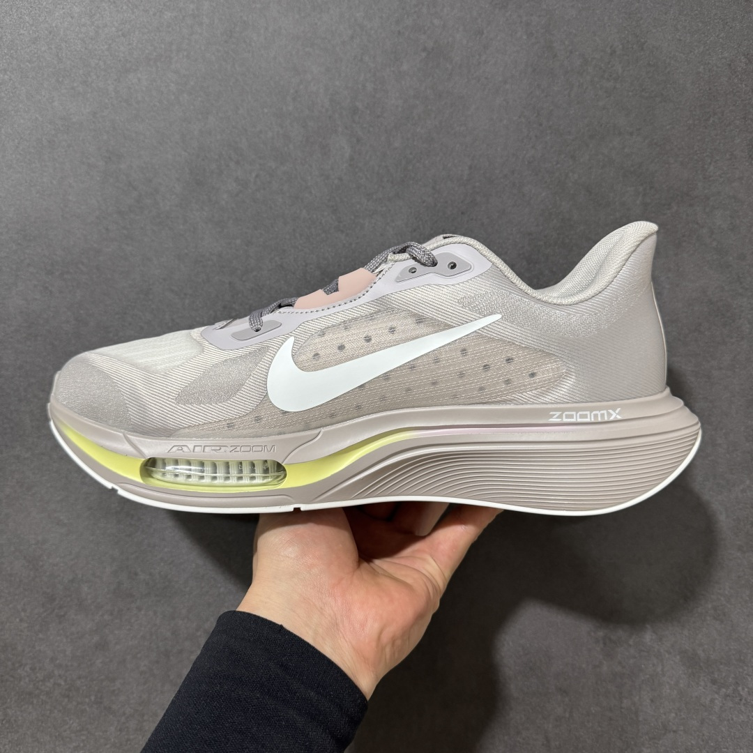 图片[2]-【公司级】Nike Air Zoom Pegasus Plus 耐克飞马加强版系列低帮马拉松休闲运动慢跑鞋 升级原楦原纸版数据开发 采用弹性 Flyknit 飞织鞋面材质 内里嵌入定型海绵 全掌型 ZoomX 泡绵中底 外置防滑耐磨橡胶底片 货号：IM2541-001 尺码：36 36.5 37.5 38 38.5 39 40 40.5 41 42 42.5 43 44 45-选品中心