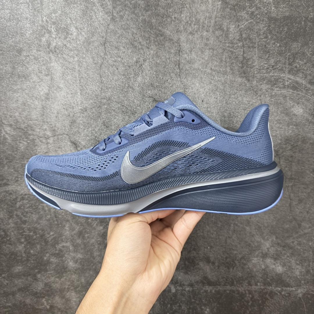 图片[2]-【RS纯原】Nike Air Zoom Pegasus 42 登月42代超级飞马系列马拉松跑步鞋 IB1873-401 平台专供 充正品质 原材料打造 中底搭载前Zoom+全掌React配置 全部原鞋开发打造 所有细节全部同步原版 全新一代拥有 Zoom Air 一如既往的稳定感和流畅感 鞋面采用工程网眼设计 为特定高热区域营造出色透气性 进一步增加鞋面的穿孔数量 让足部能够快速散热 中足搭配 Flywire 飞线 在高速运动时营造舒适稳定的贴合感 内置Zoon气垫加持 动力十足！ 尺码： 39-46-选品中心
